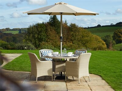 Bramblecrest Tetbury Nutmeg Rattan 4 Seat Round Dining Set with Tree-Free Top, Parasol & Base - image 1